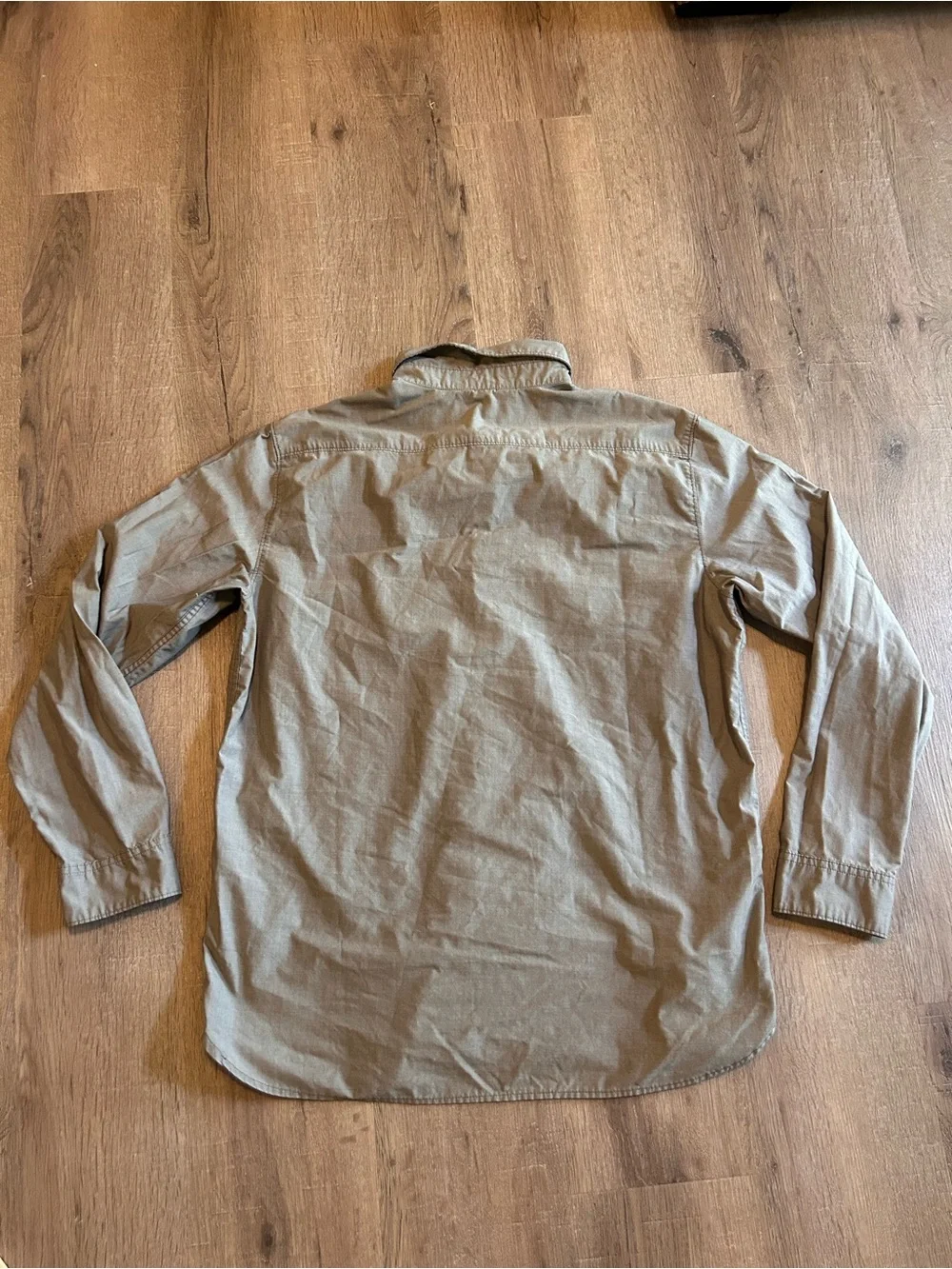 Men's Long-Sleeve Button-Down Shirt - Large